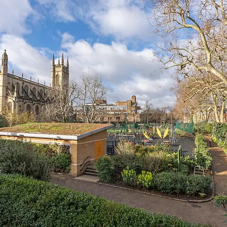 Joivy Stunning 3 Bed,2 Bath House With Roof Terrace In Chelsea Apartment *