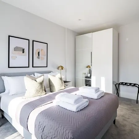 Queensberry Place By Stayo * London