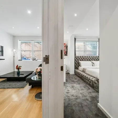 Camberwell Modern Deluxe 1 Bedroom London