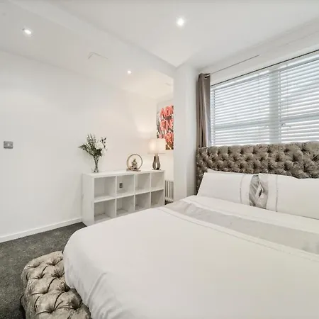 Apartment Camberwell Modern Deluxe 1 Bedroom