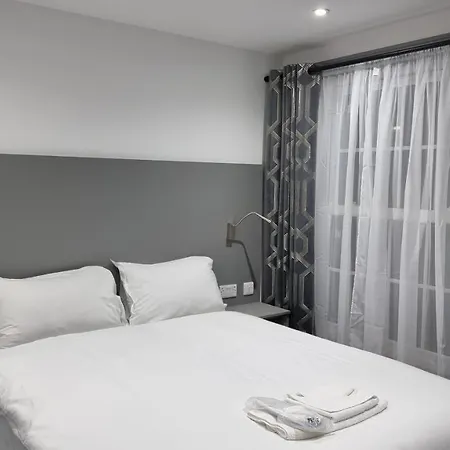 Hotel Dreams - Park View