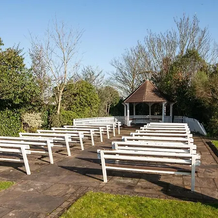 Berwick Manor Hotel 3*