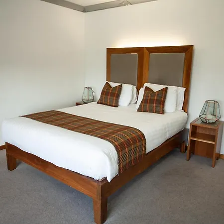 Berwick Manor Hotel 3*