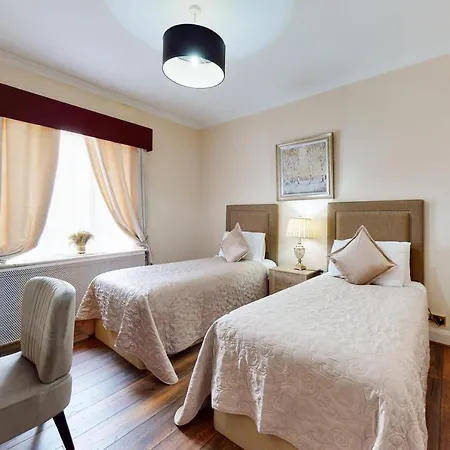 דירה Park Lane Apartments/shaw House לונדון