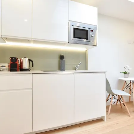 Ξενοδοχείο με διαμερίσματα Earls Court East Serviced By Stayprime 3*
