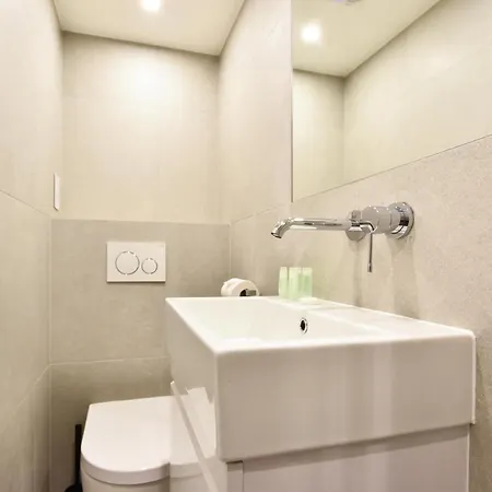 Earls Court East Serviced By Stayprime