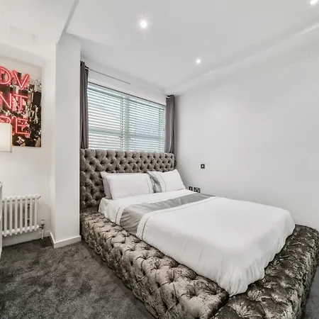 Apartment Camberwell Modern Deluxe 1 Bedroom *