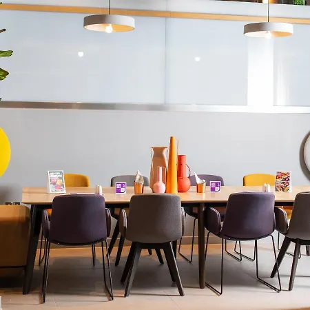 Hotel Yotel
