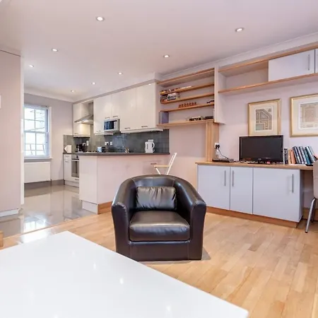 Apartment Beautiful 1 Bedroom In Victoria *