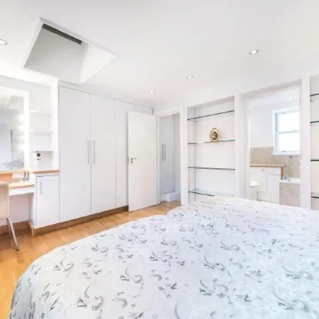 Apartment Beautiful 1 Bedroom In Victoria
