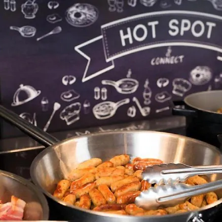 Novotel London Heathrow Airport T1 T2 And T3 4*
