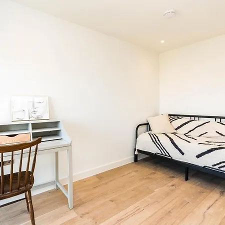Apartment Luxury 2bd Flat Wterrace And Amazing Views