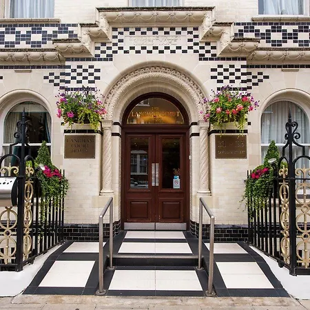 Gem Langham Court