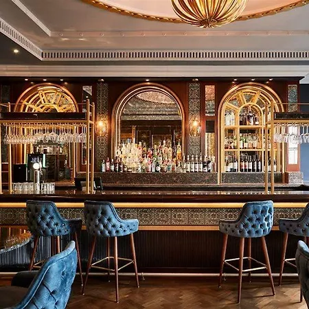 The Clermont London, Charing Cross Hotel
