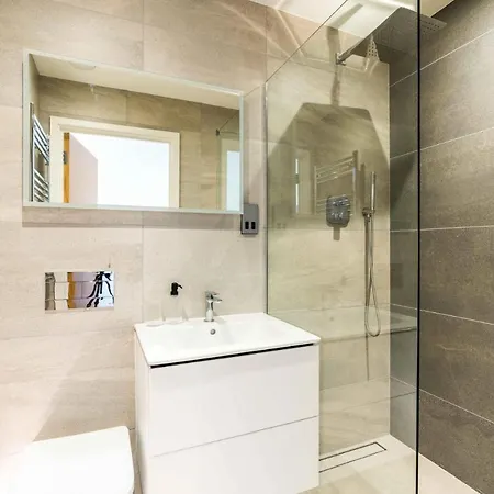 Luxury 2bd Flat Wterrace And Amazing Views Apartment London