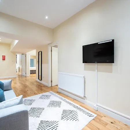 Mayfair By Capital * London