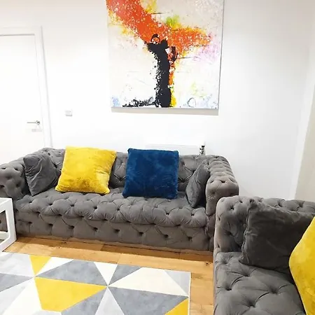 Apartment Garland Modern 3 Bedroom House Westfield - Stratford