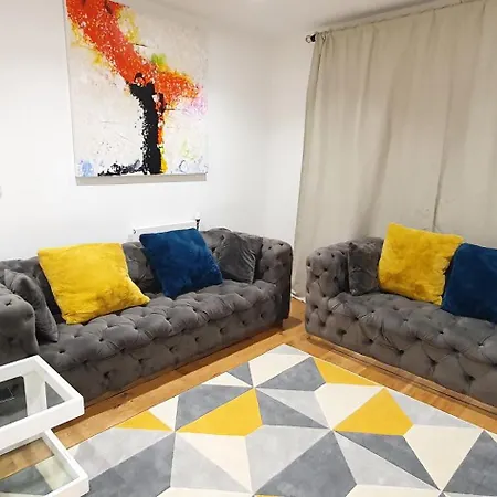 Apartment Garland Modern 3 Bedroom House Westfield - Stratford