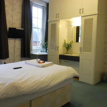 Silkhouse 2*