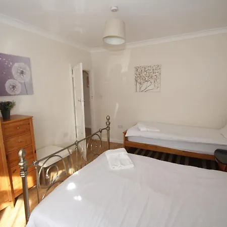 Σπίτι διακοπών Deane House Ruislip