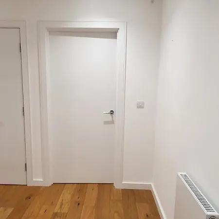 Apartment Garland Modern 3 Bedroom House Westfield - Stratford