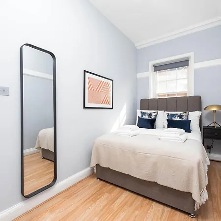 Apartament Mayfair By Capital Londyn