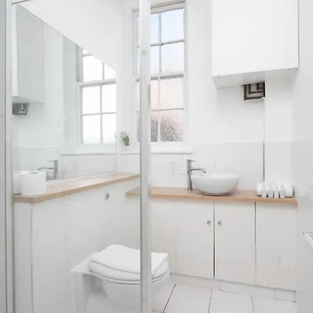Mayfair By Capital Apartment