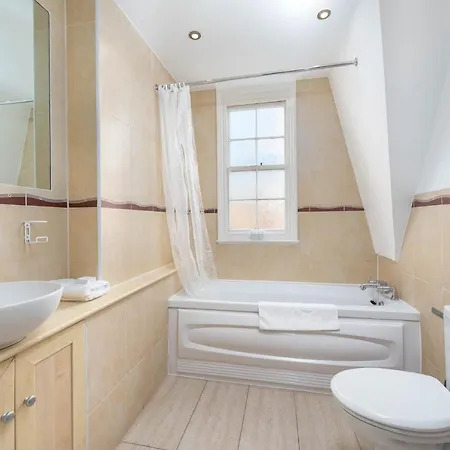 Apartment Mayfair By Capital