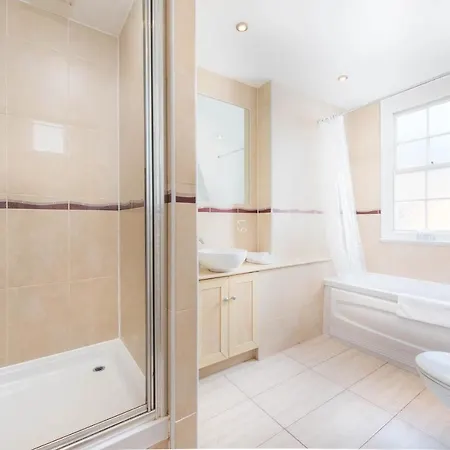 Mayfair By Capital Apartment London