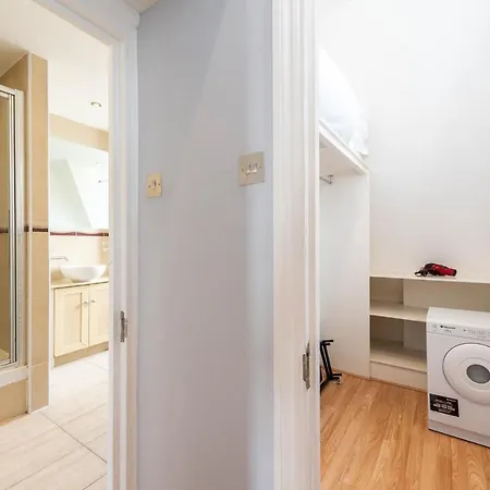 Mayfair By Capital Apartment London
