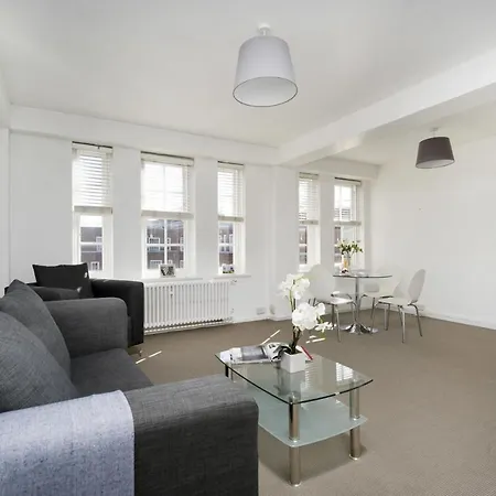 Riverside Accommodation In Pimlico - London Apartment