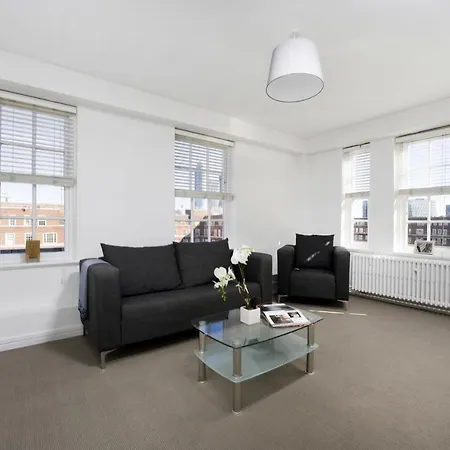 Riverside Accommodation In Pimlico - London *