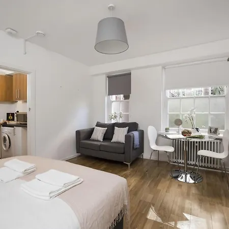 Riverside Accommodation In Pimlico - London * London