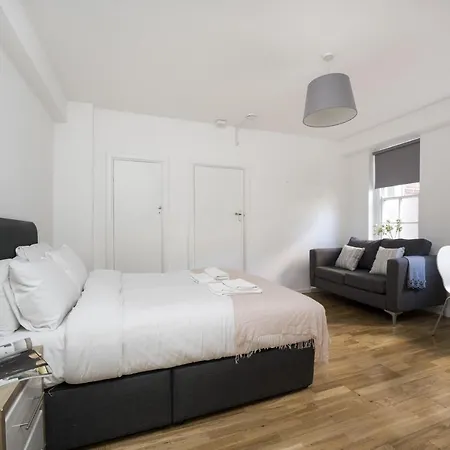 Riverside Accommodation In Pimlico - London London