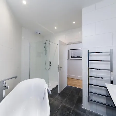 Garrick Mansions By Aeria Appartement *