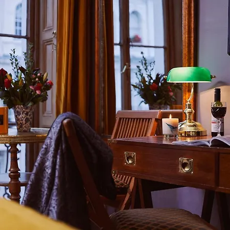 The Portobello Hotel 4*
