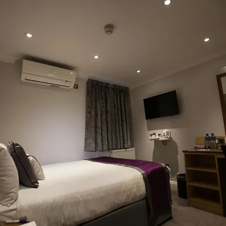 Western Chiswick Palace&suites Hotel London