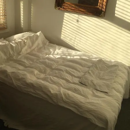 Small Bed