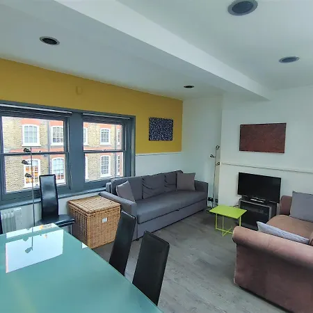 Stylish Near Carnaby Street *