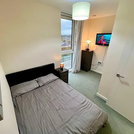Luxury 5* Penthouse Greenwich Sleep 9 With Parking
