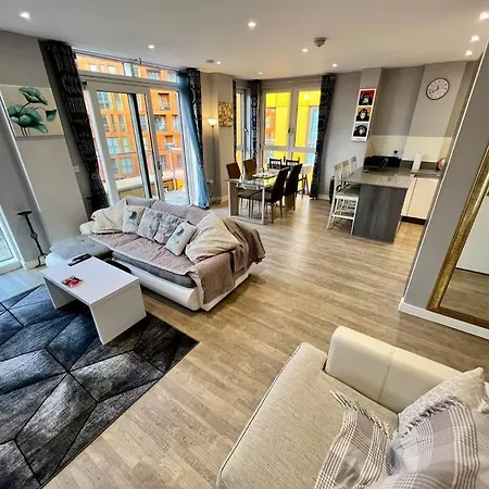 Luxury 5* Penthouse Greenwich Sleep 9 With Parking Apartment *