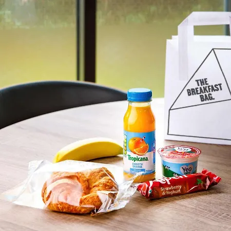Ibis Budget London Heathrow Terminal 5 3*