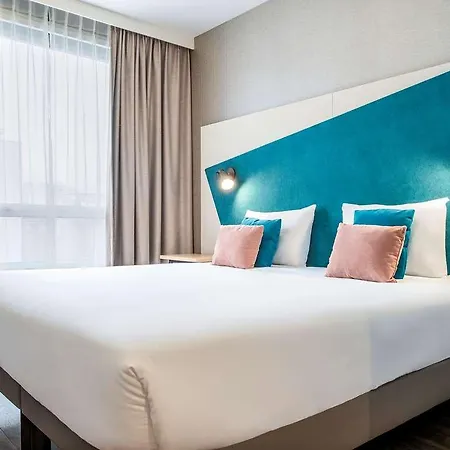 Adagio Stratford 4* London