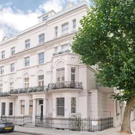 Comfortable And Cosy Studio In Chelsea London