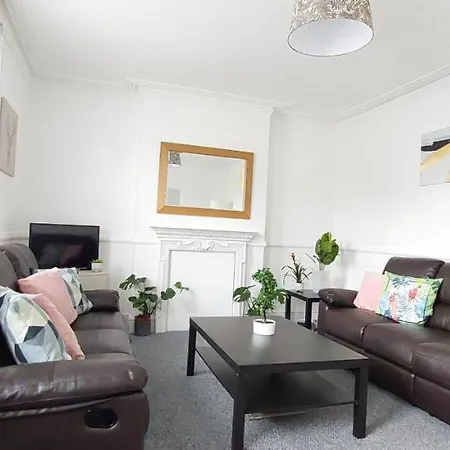 Very Spacious Two Bedroom Converted In East