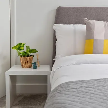 Camden - Barracks Apartment London