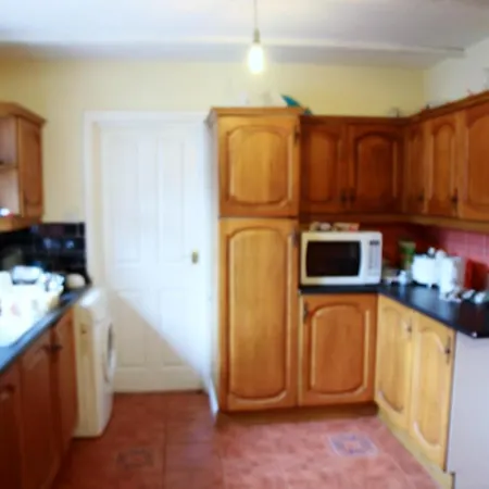 Homestay Turnpike Uxbridge Suites *