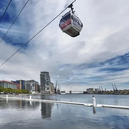 Lovely Waterfront Flat Canary Wharf Excel Centre