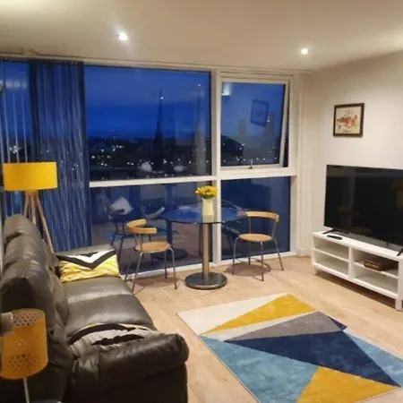 Apartment Lovely Waterfront Flat Canary Wharf Excel Centre