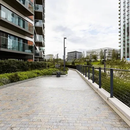 Executive Waterfront Split Penthouse